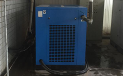 達州空壓機_達州螺桿空壓機_達州永磁變頻空壓機節(jié)能35%