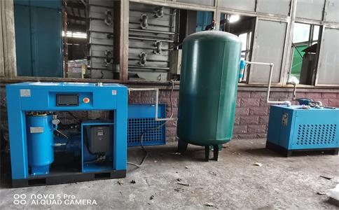 簡陽某機械加工廠22KW永磁變頻螺桿空壓機安裝現(xiàn)場